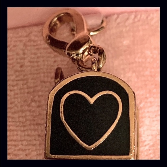 Juicy Couture Mailbox Charm - Picture 13 of 14